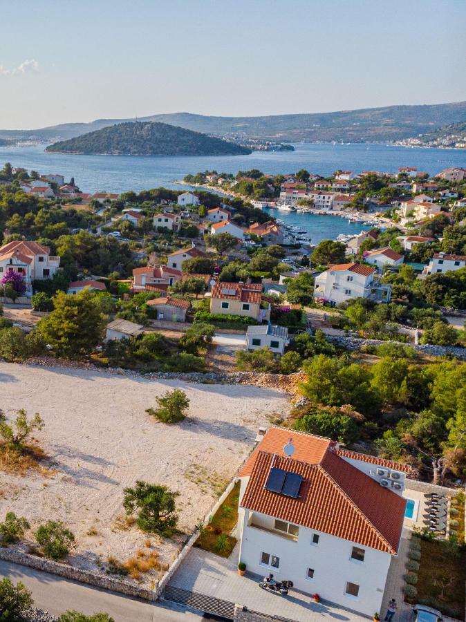 Holiday Home Mb Ražanj Kültér fotó