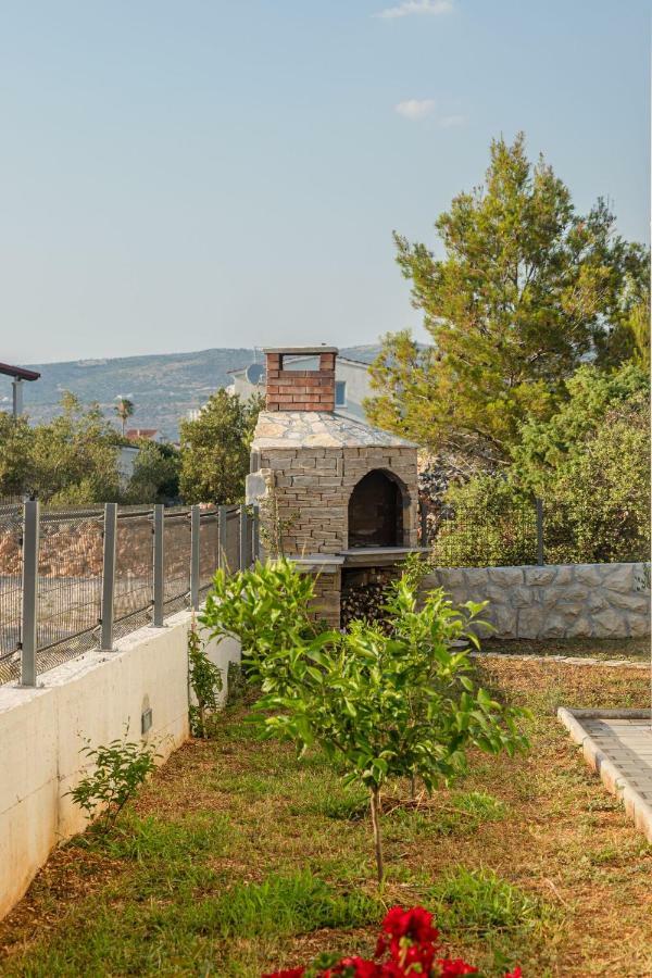 Holiday Home Mb Ražanj Kültér fotó